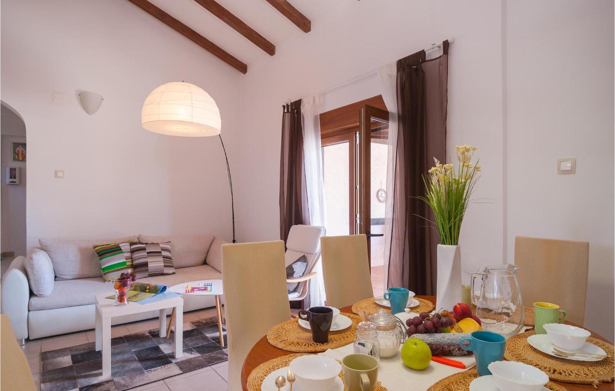 Cozy Home In Mudri Dolac With Kitchen Basina Exteriör bild